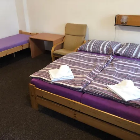 Hotell Bartosovice *